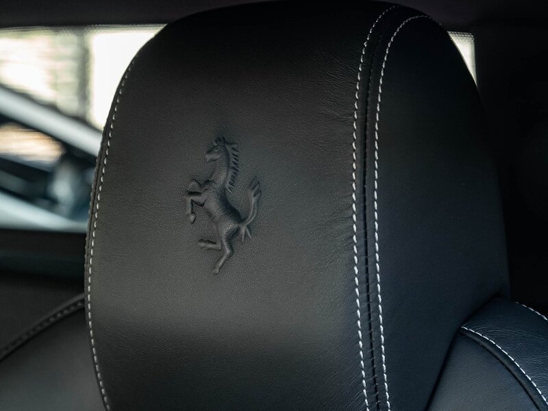 Ferrari 458 Italia - Large 44